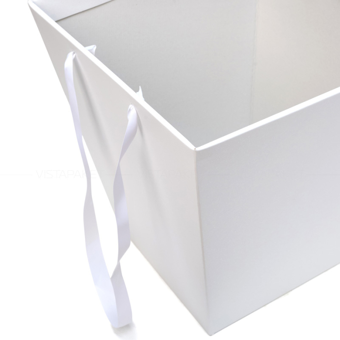 Коробка для квітів біла