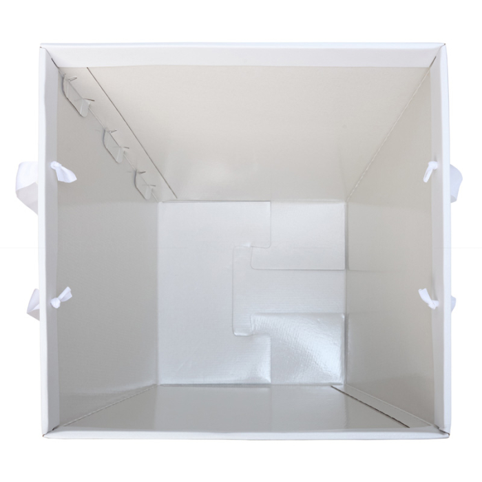 Коробка для квітів біла