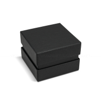 Коробка 7 x 7 x 5 см чорна