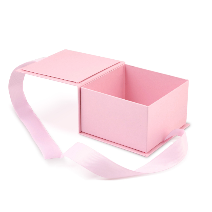 Подарункова ювелірна коробка рожева