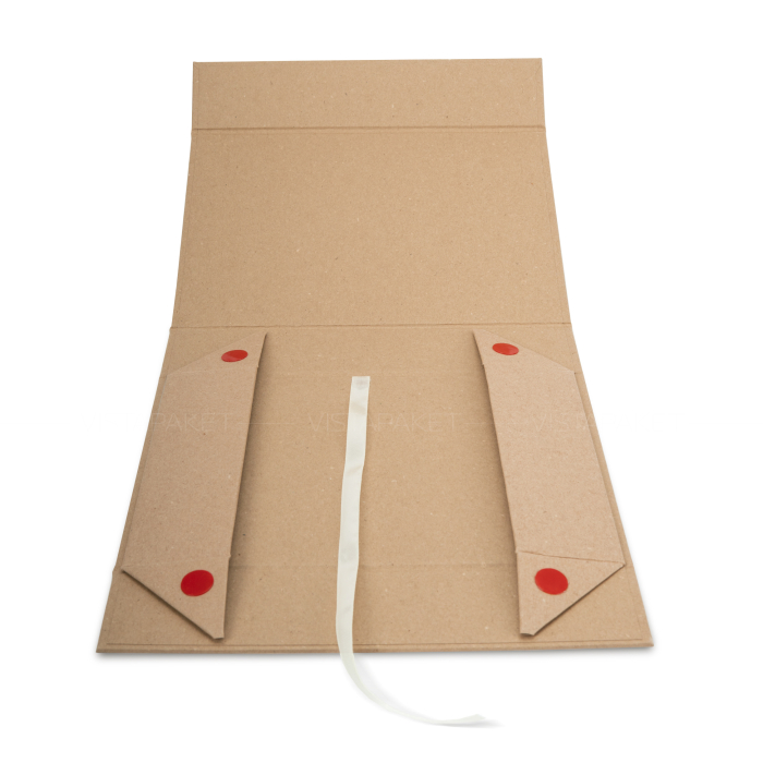 Подарункова коробка з палітурного картону крафт