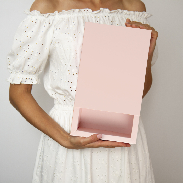 Подарункова коробка самозбірна з шубером