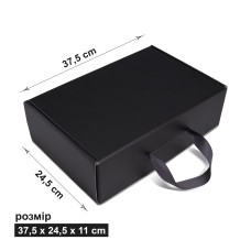 Коробка 37,5x24,5x11 см чорна з стрічкою