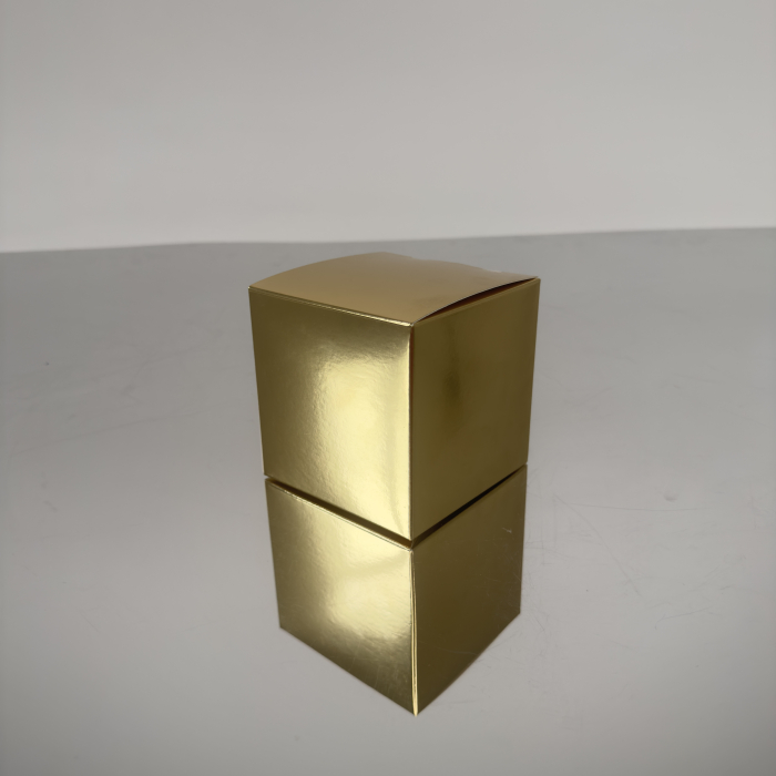 Подарункова коробка