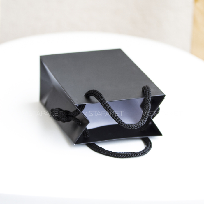 Пакет паперовий чорний 9х12х5 см