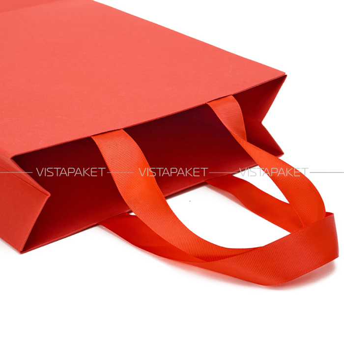 Пакет паперовий з дизайнерського картону червоний