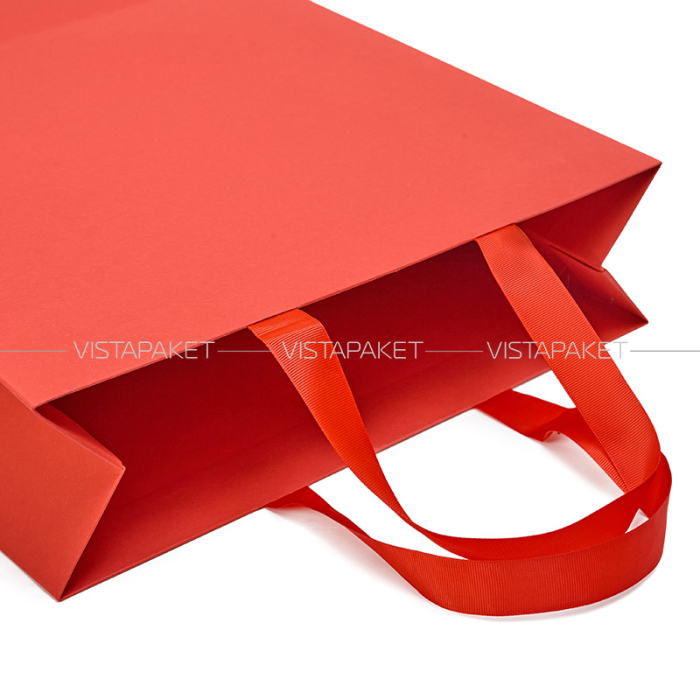 Пакет паперовий з дизайнерського картону червоний